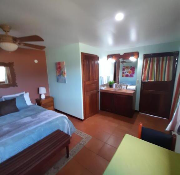 标准房带园景, Casa Costa Rica Boutique B&b