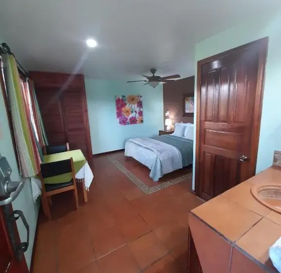 ガーデンビュースタンダードルーム, Casa Costa Rica Boutique B&b