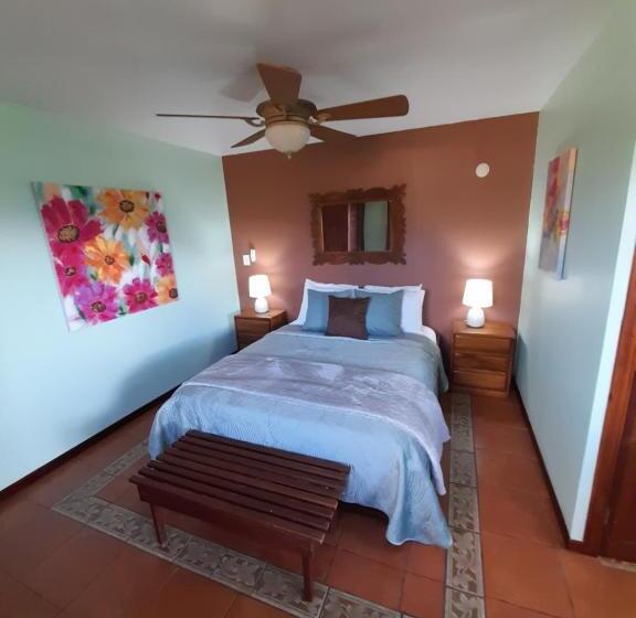 标准房带园景, Casa Costa Rica Boutique B&b