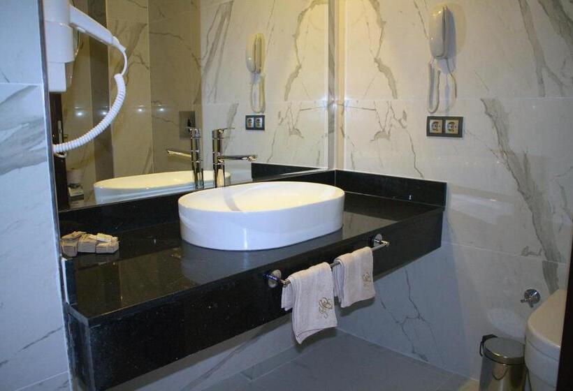 جناح, Gulumser Hatun Termal Hotel & Spa