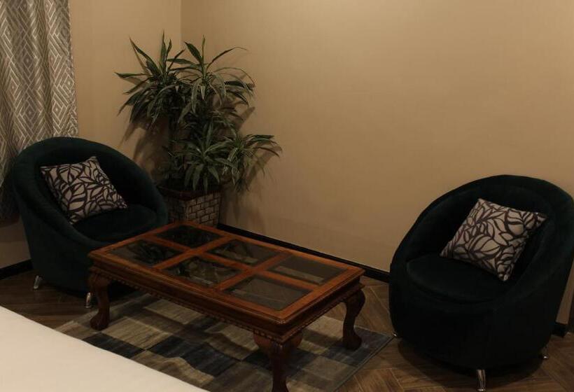 Номер Deluxe, Cacaxtla