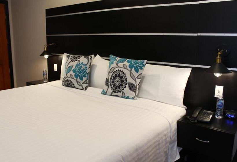 Номер Deluxe, Cacaxtla