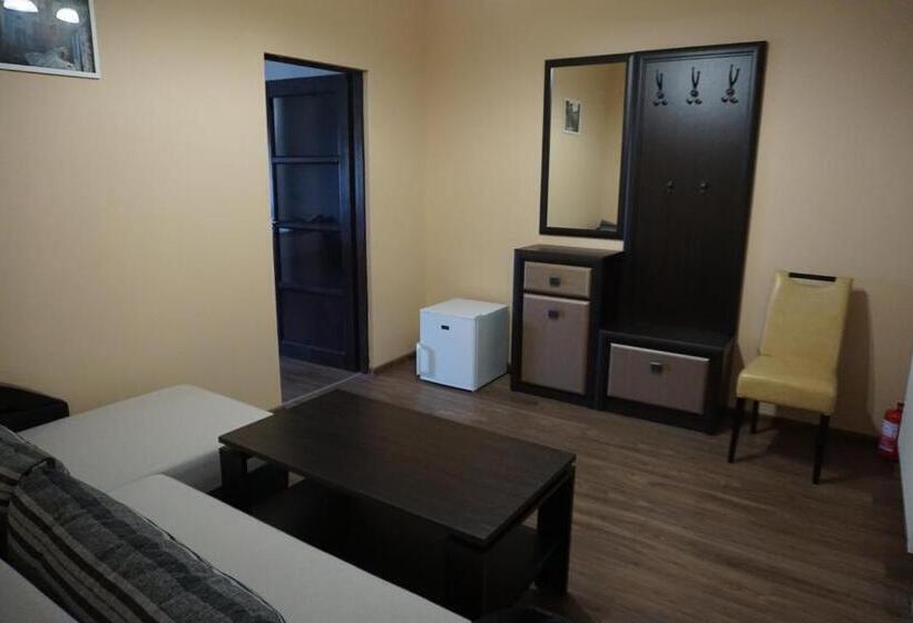 Трехместный Номер Комфорт, Central Park