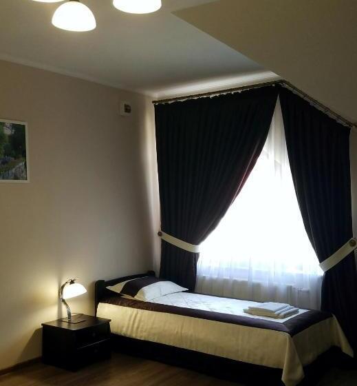 Номер Стандарт, Central Park