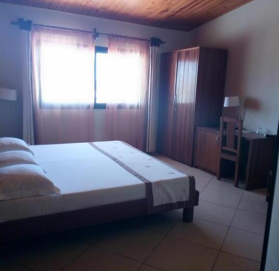 اتاق استاندارد, Hôtel Serena