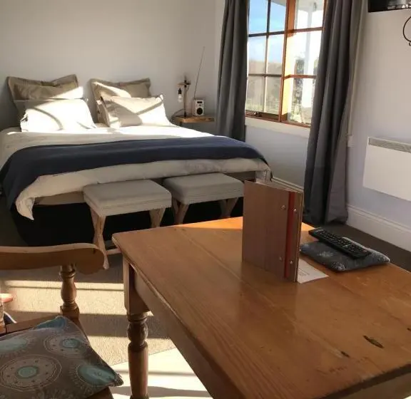 キングサイドベッドのスタンダードワンルーム, Robin Hoods Well Farm Stay