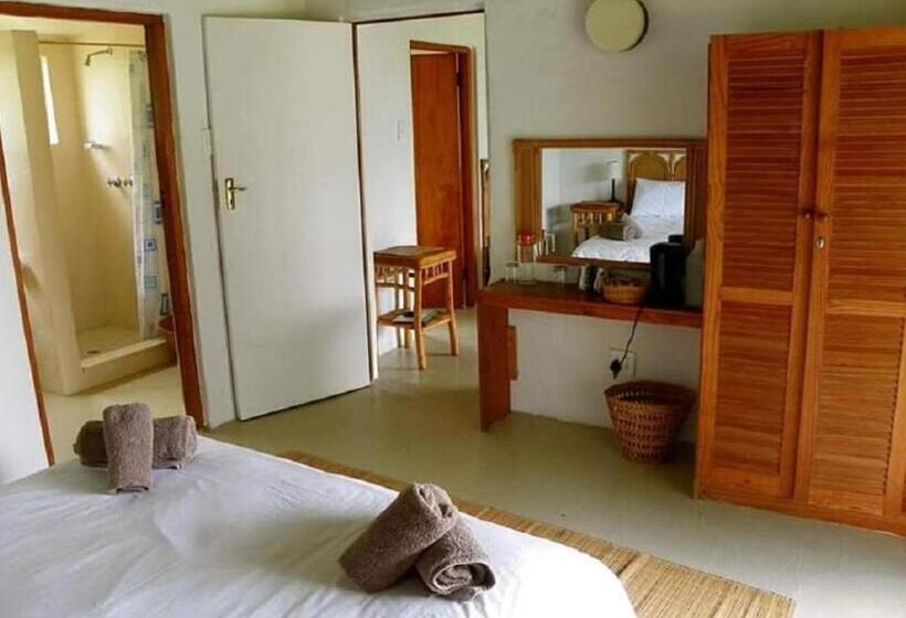 غرفة ديلوكس, The Haven