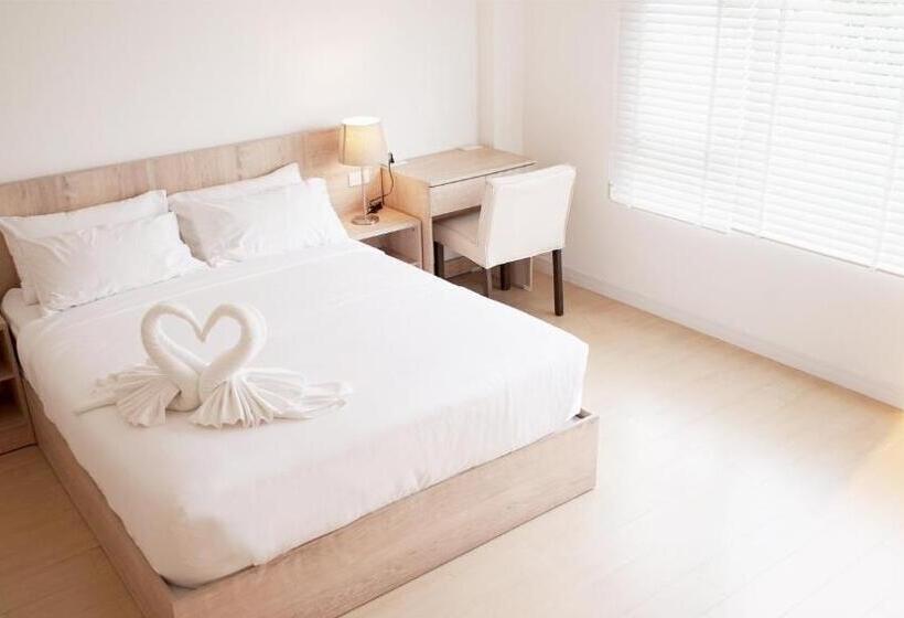 标准间带阳台, The White Garden Premier Saraburi