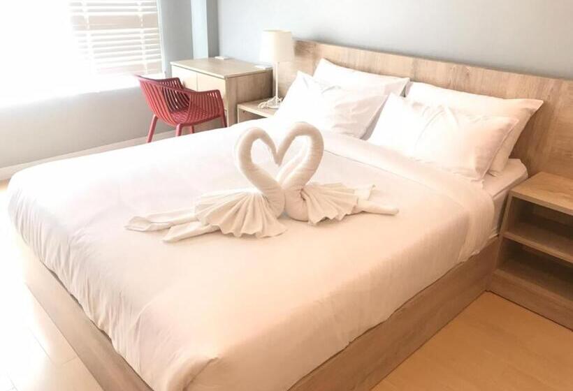 标准间带阳台, The White Garden Premier Saraburi