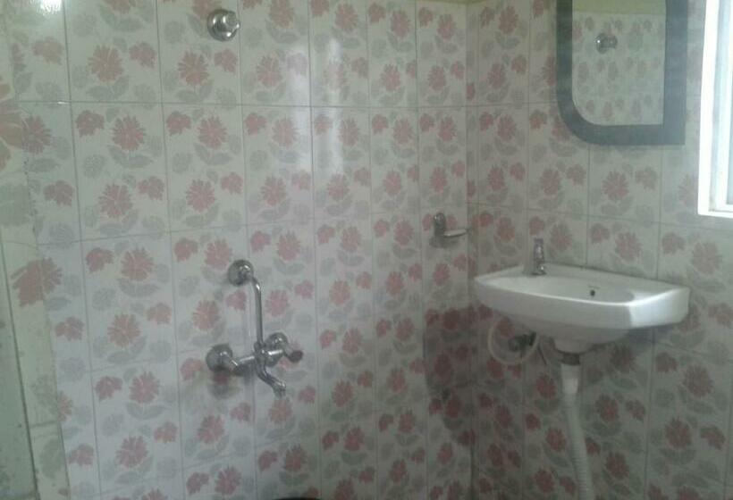 标准间, Vamoose Kunga Delek