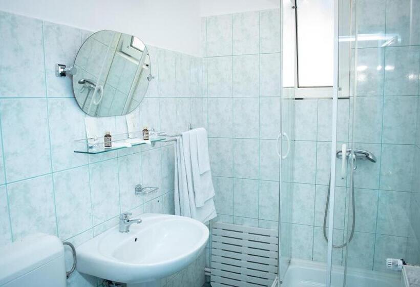 スタンダードシングルルーム, Motel Via Targu Mures