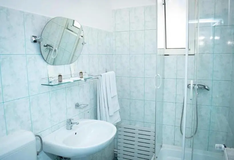 スタンダードシングルルーム, Motel Via Targu Mures