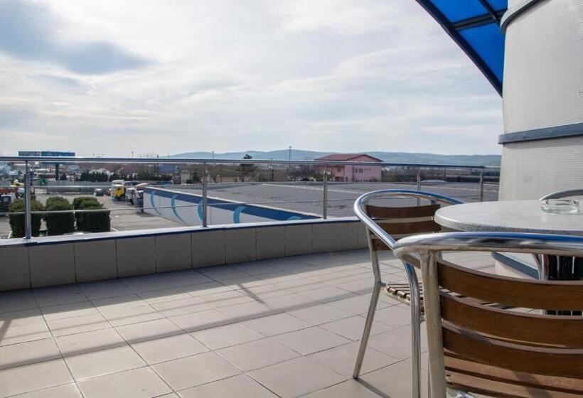テラス付きスタンダードルーム, Motel Via Targu Mures