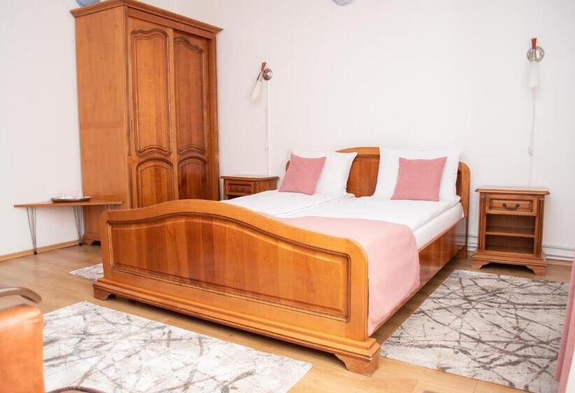 スタンダードルーム, Motel Via Targu Mures