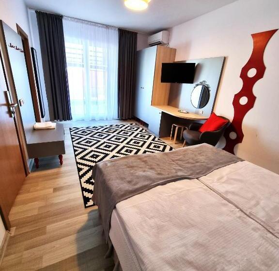 デラックスルーム, Motel Via Targu Mures