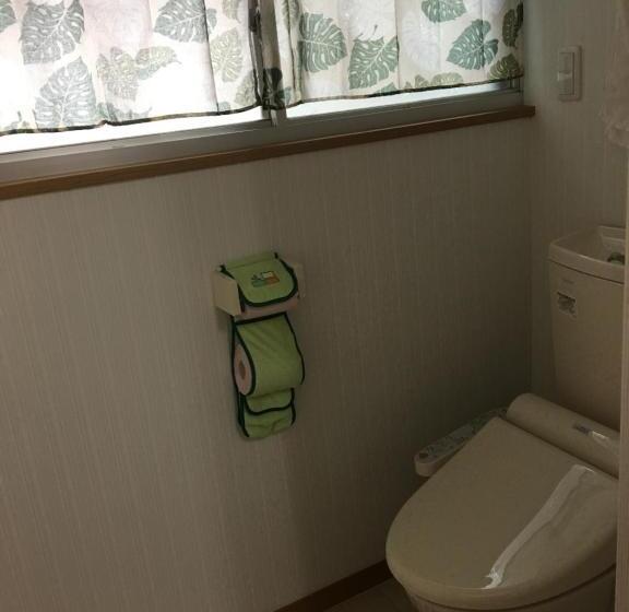 バスルーム共有のトリプルスタンダード, Guesthouse Mame庵