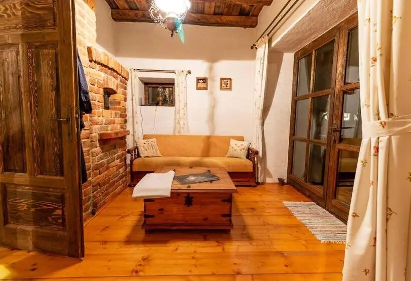 テラス付きスタンダードルーム, Barn Guesthouse / Csűr Vendégház