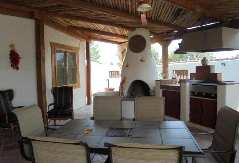 كابينة, Casita At St Francis Hatch Nm