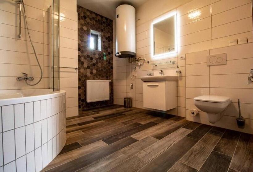1베드룸 아파트 1층, Residence Tvrz Skočice