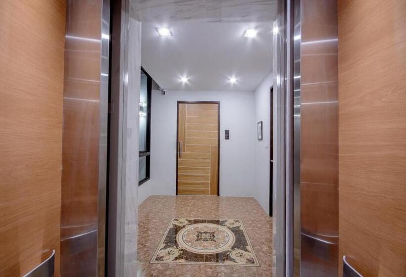 جناح عائلي, The Living Hotel Samutprakan