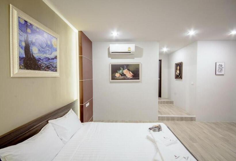 جناح عائلي, The Living Hotel Samutprakan