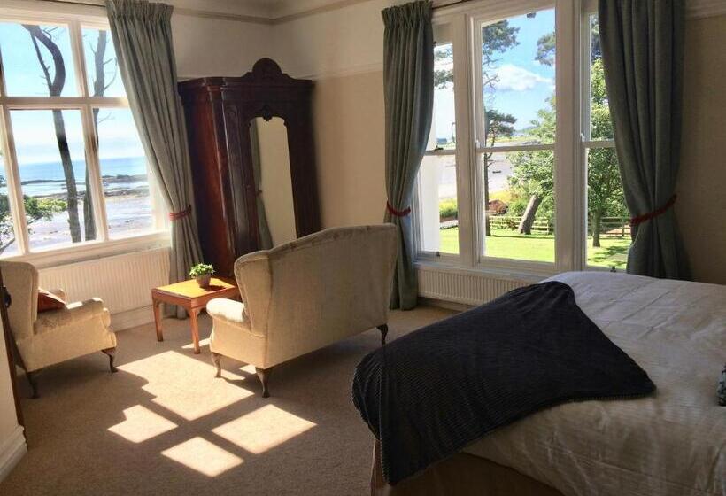 غرفة ديلوكس مطلّة علي البحر, The Old Vicarage Ni B&b