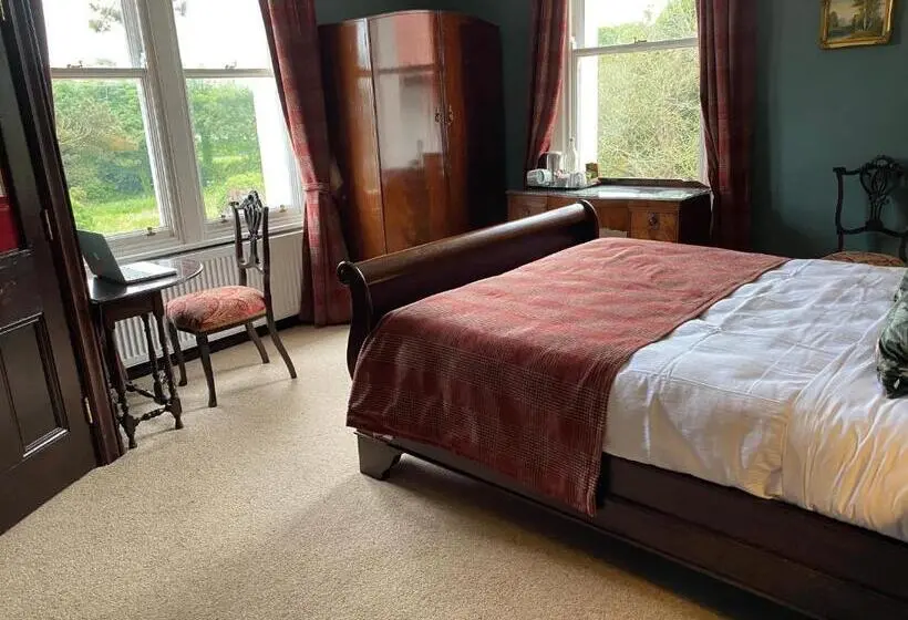 片側に海が見えるデラックスルーム, The Old Vicarage Ni B&b