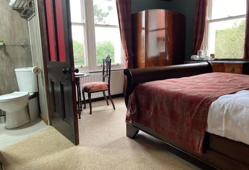 片側に海が見えるデラックスルーム, The Old Vicarage Ni B&b