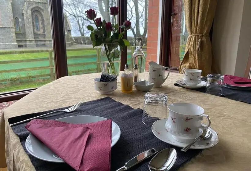 片側に海が見えるデラックスルーム, The Old Vicarage Ni B&b