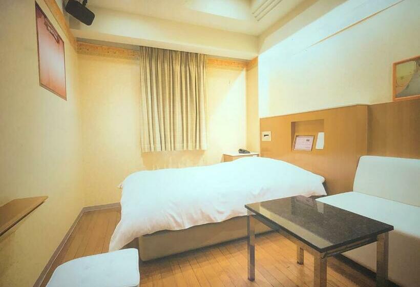 غرفة إقتصادية, ホテル ルヴワール