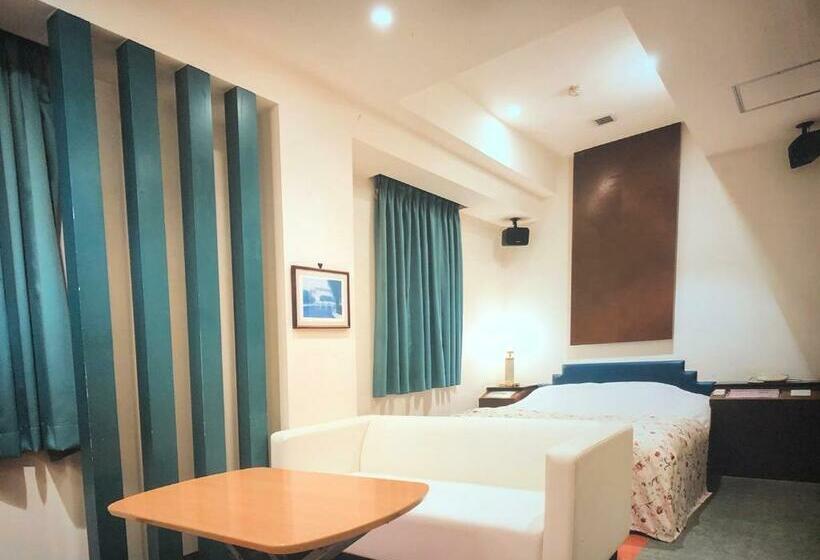 غرفة قياسية, ホテル ルヴワール