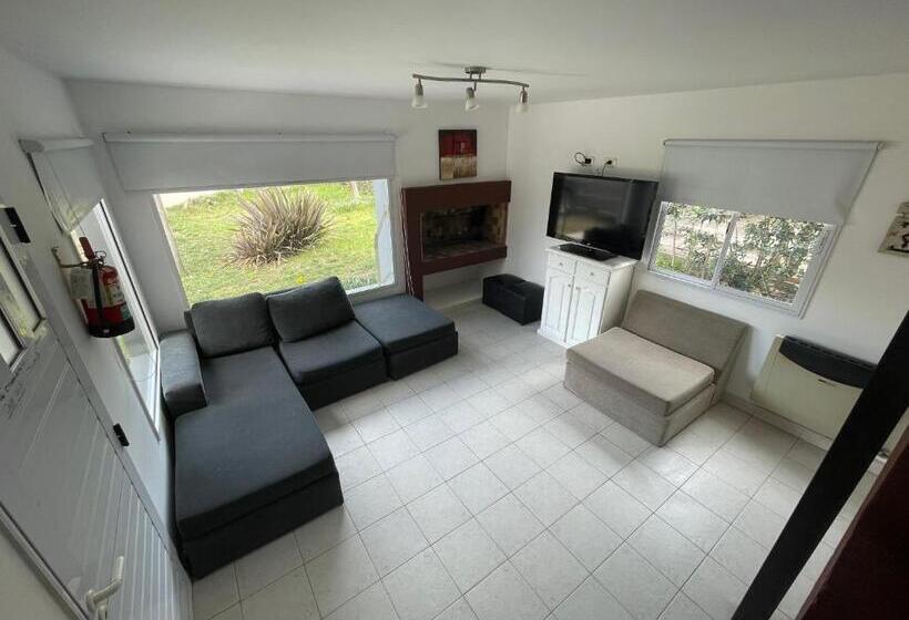 带2个卧室的标准洋房, Apart Nivel Cero