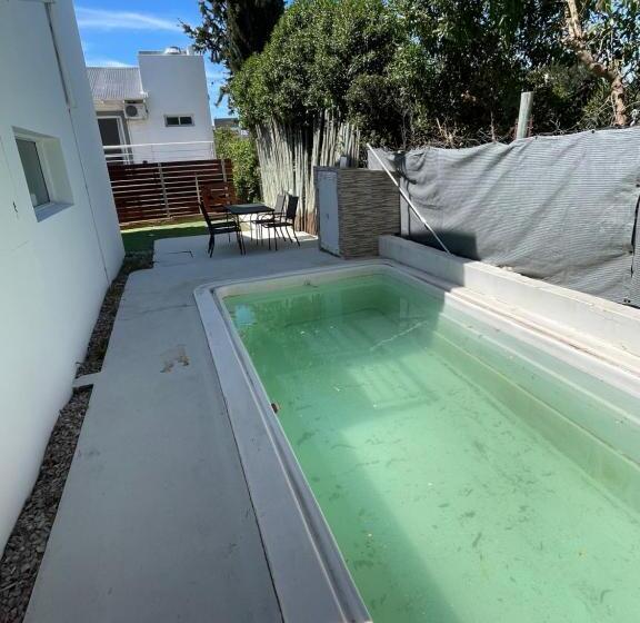 带2个卧室的标准洋房, Apart Nivel Cero