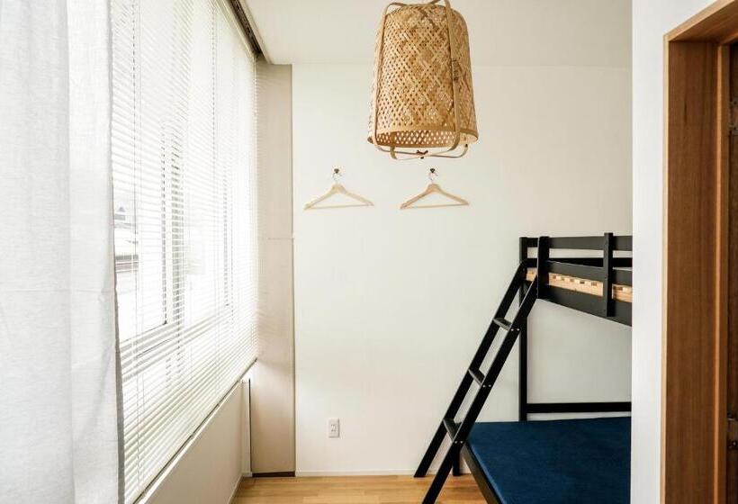 Семейный Номер, Arashima Hostel