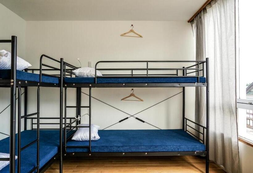 四人标准间, Arashima Hostel