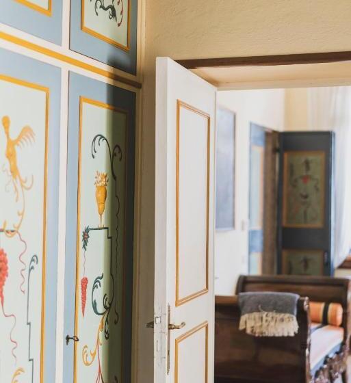 جناح عائلي, Villa Stecchini