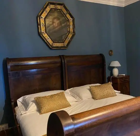 Perhehuone Puutarhanäkymä, Villa Stecchini