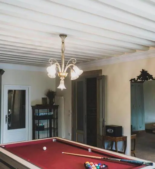 Huoneisto 2 Makuuhuonetta, Villa Stecchini