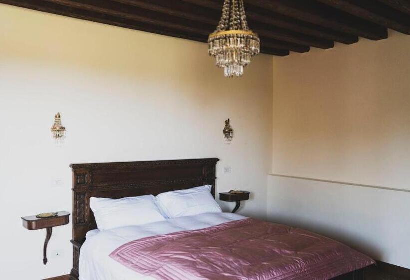 شقة غرفتين, Villa Stecchini