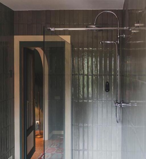 غرفة قياسية, Villa Stecchini