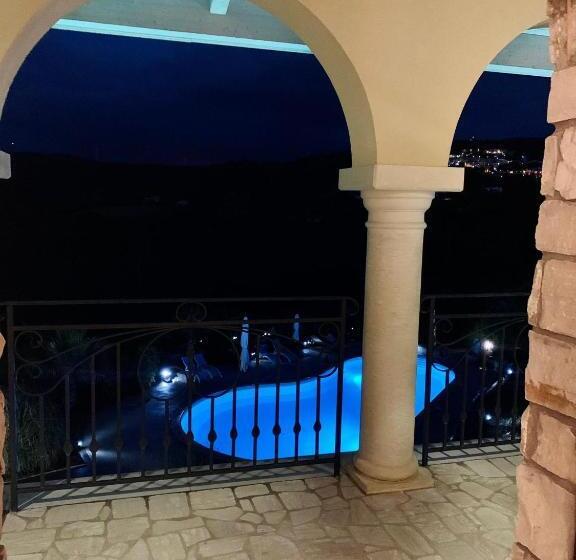 חדר סטנדרט עם מרפסת, Villa Vento Dei Cieli