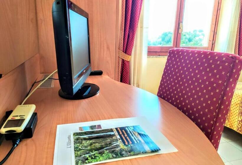 スタンダードルーム, L Oliveto