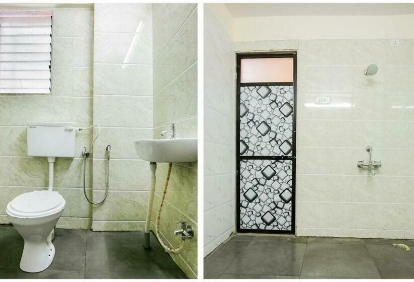 חדר סטנדרט לשלושה, Spot On Pawan Villa