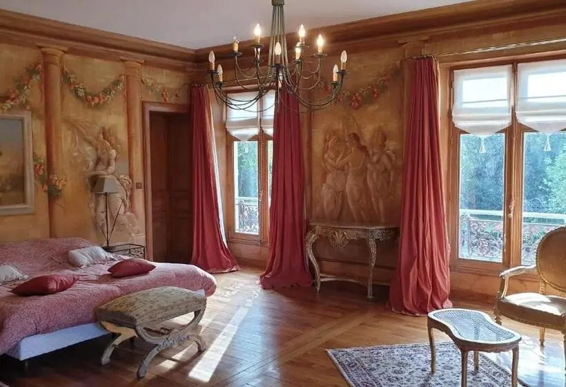ガーデンビュースイート, La Villa Des Arts