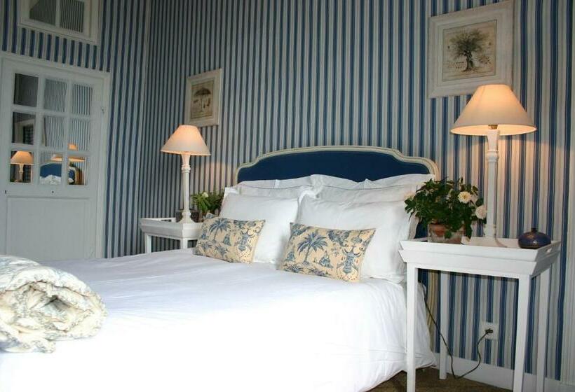 스탠다드 룸 가든 전망, Château De Camon