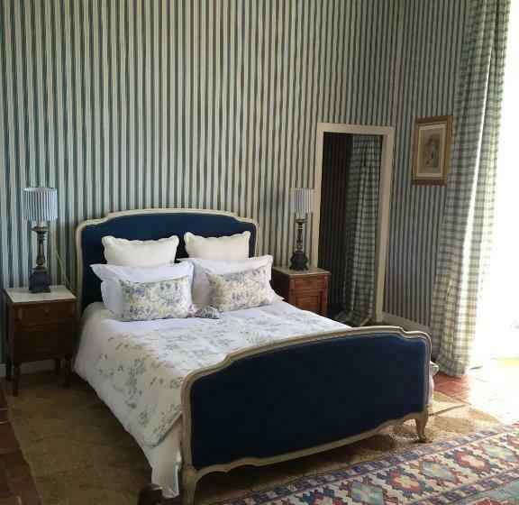 스탠다드 룸 가든 전망, Château De Camon