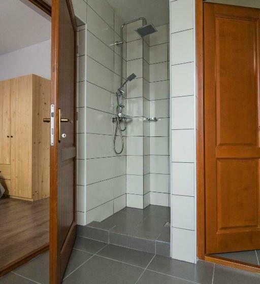 标准间, Pensiunea Agroturisticā Lukács Panzió