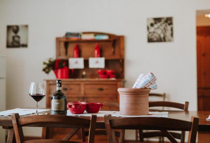 Апартаменты 1 Спальня Вид на Сад, Agriturismo La Papessa   Fattoria Montecchio