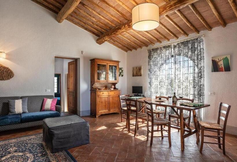 דירת שלושה חדרים, Agriturismo La Papessa   Fattoria Montecchio