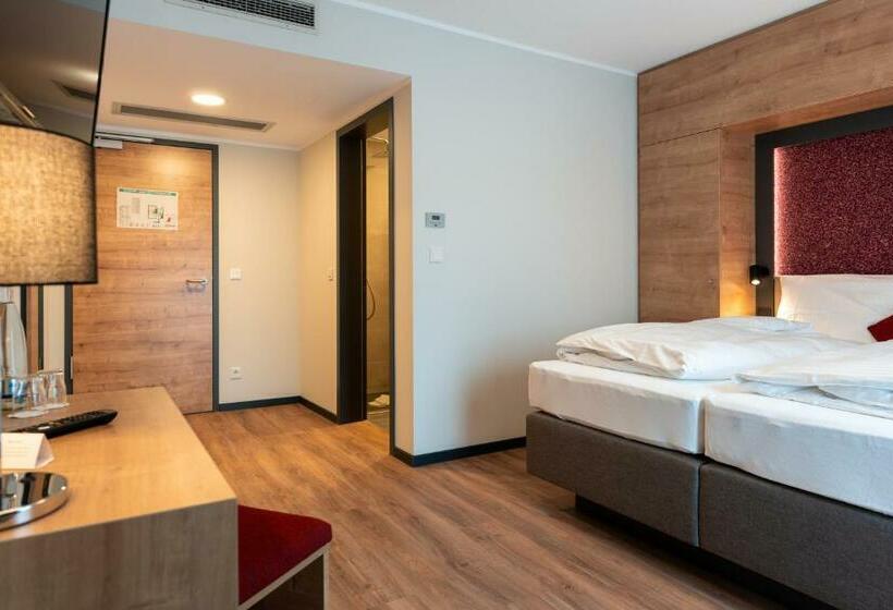 Номер Стандарт с Балконом, Landgasthaus Standenhof